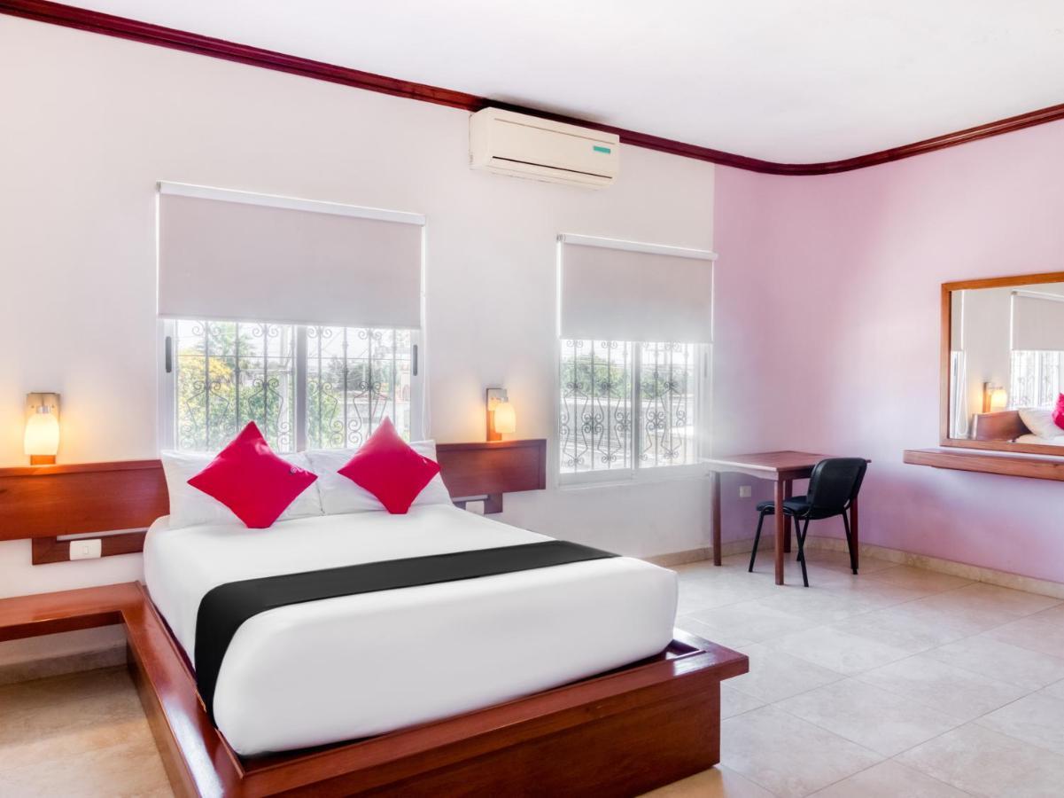 Monte Salerno Hotel & Suites Montemorelos Luaran gambar